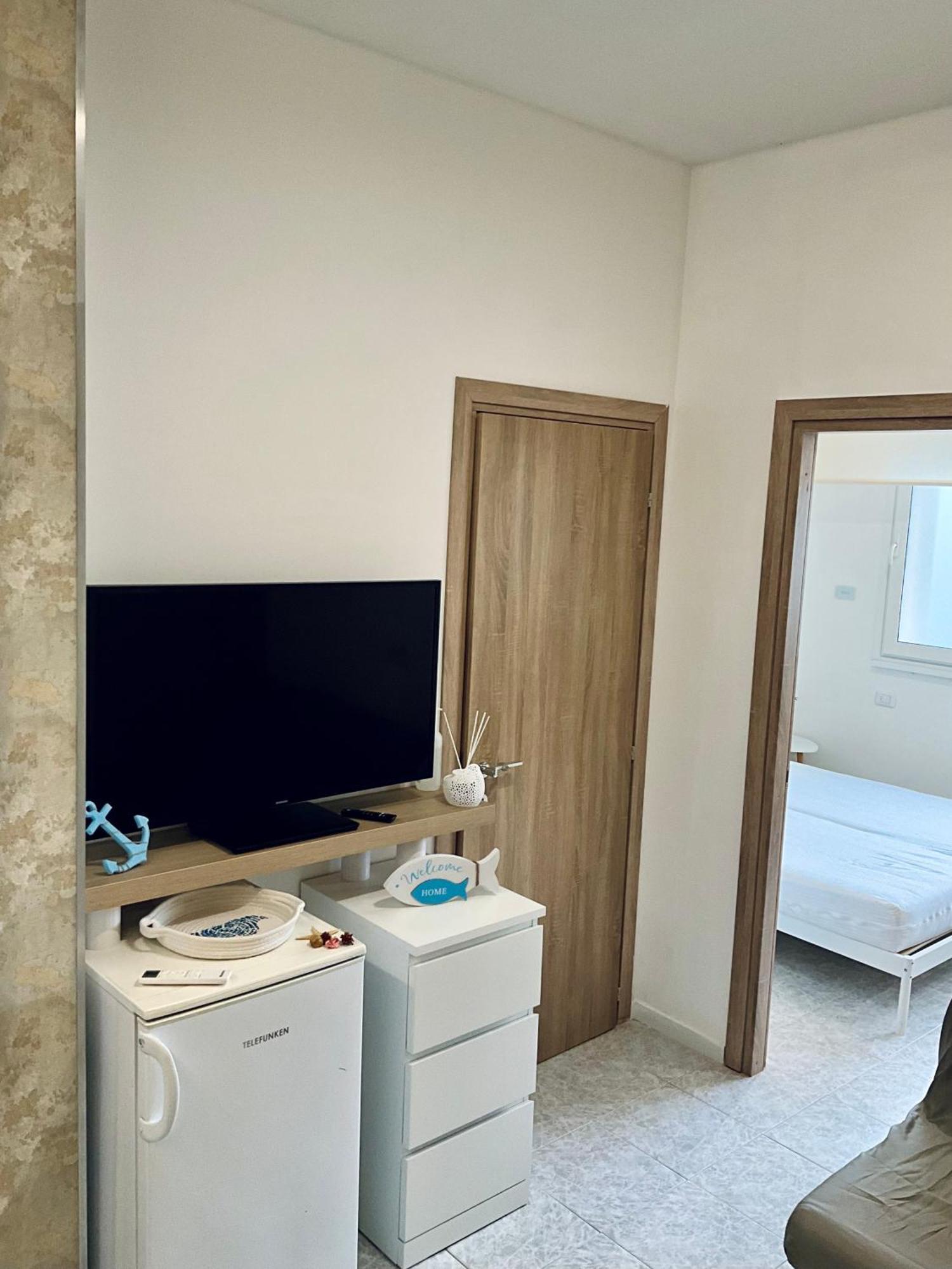 100 Mt Dal Mare - On The Beach - Wifi - Clima Relax For Family Porto San Giorgio Exteriör bild